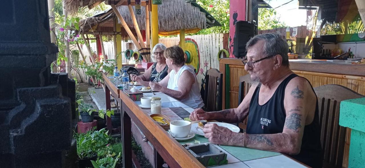 Khrisna Sunrise Homestay Tulamben Kültér fotó