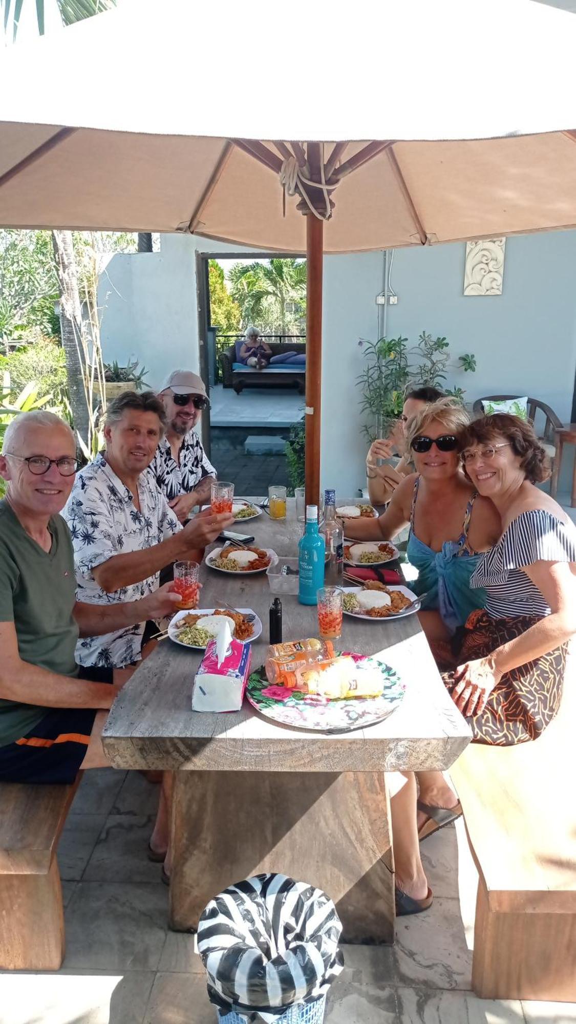 Khrisna Sunrise Homestay Tulamben Kültér fotó