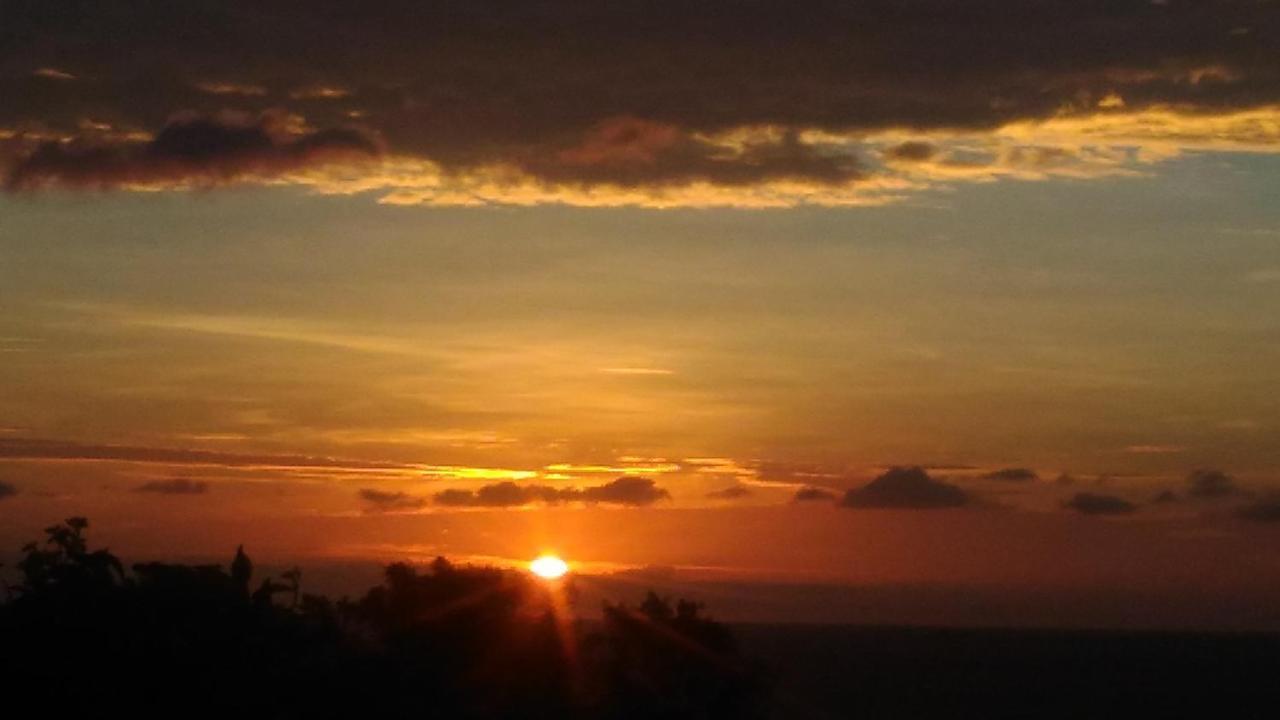 Khrisna Sunrise Homestay Tulamben Kültér fotó
